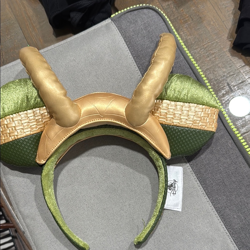 Disney Green and Gold Headband